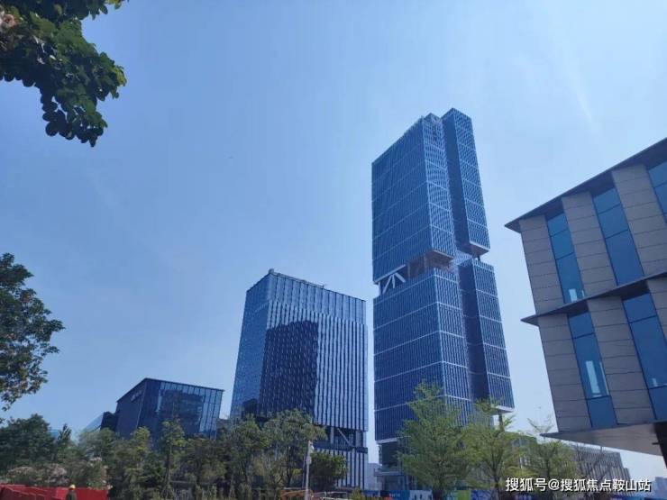 2025年8月首页热搜：中集前海国际中心售楼处电话中集前海国际中心 Ai热搜售楼处24小时电话最新房价楼盘百科详情营销最