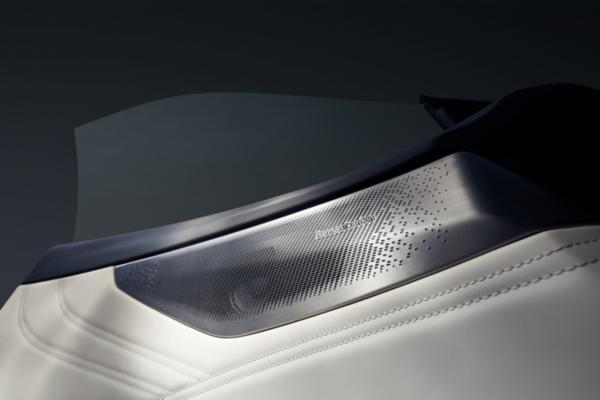 都市科技智混轿车全新领克07 EM-P上市限时价1398万元起(图9)