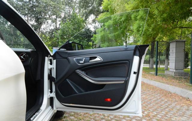 性能跃升配置满级iCAR全新超级V23上市起步价仅1228万元(图1)