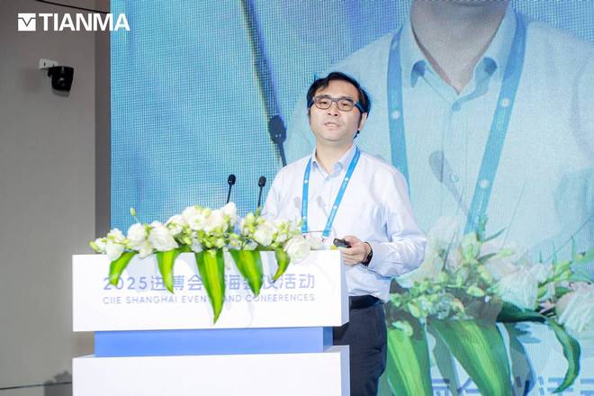 天马Micro-LED透明显示技术亮相进博会拓展车载与商业显示场景(图5)