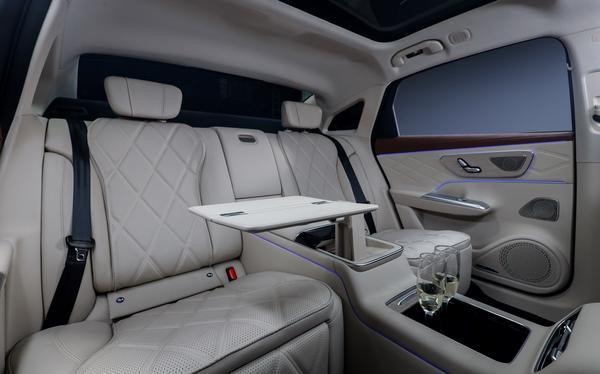 进化不止 风云A9L光辉（四驱）全球上市超级置换抢购价1719万元起(图7)