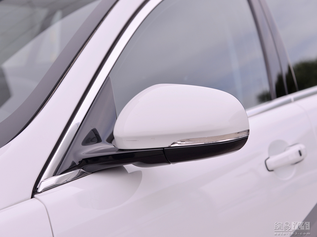 能化 俄乌和谈进展 油价触年内新低