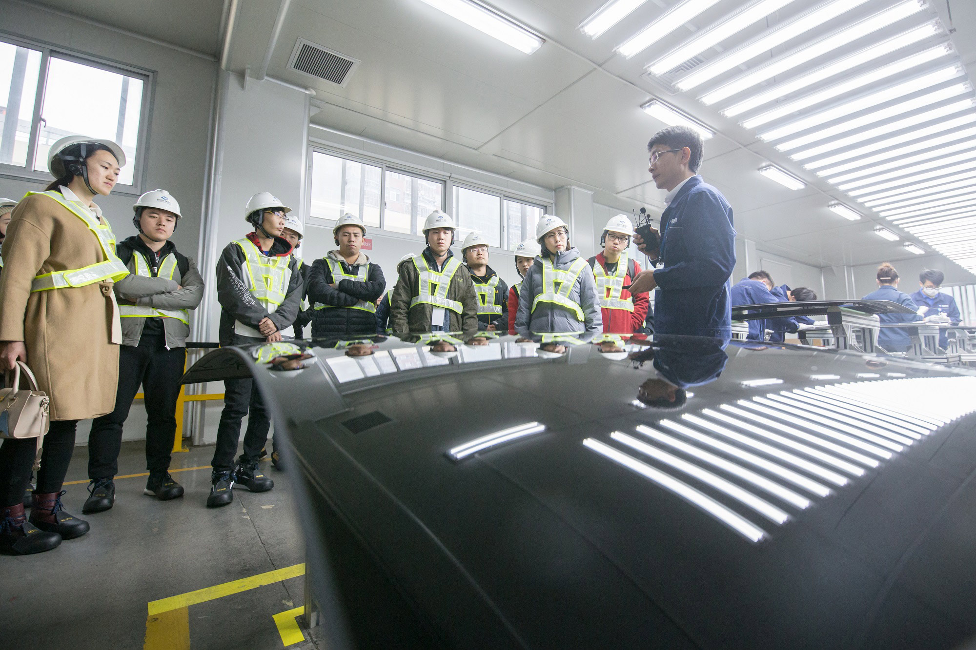 回首2025·筑就荣光 展望2026·逐光前行——佳华系统门窗步履不停赴新篇