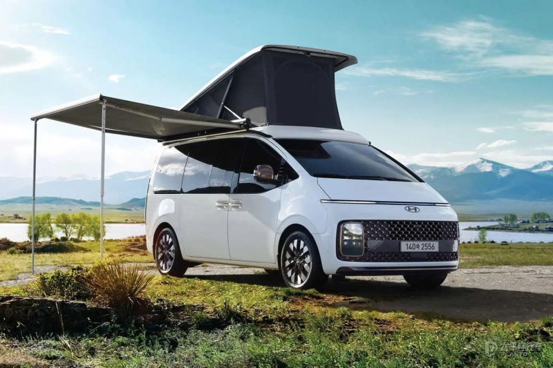 现代Staria Camper Concept官图 堪称移动露营客厅(图2)