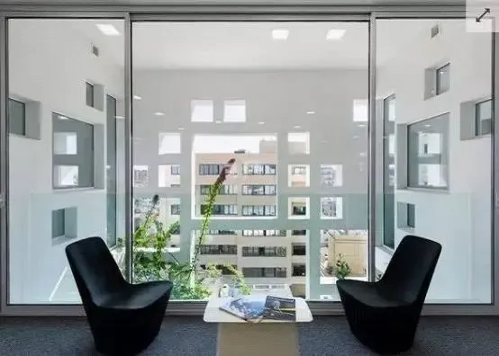 中空百叶玻璃窗多少钱一平方需要购买百叶玻璃的老板请不要错过映绿节能映绿节能主要从事、调光等产品的生产销售业务的还具有耐用