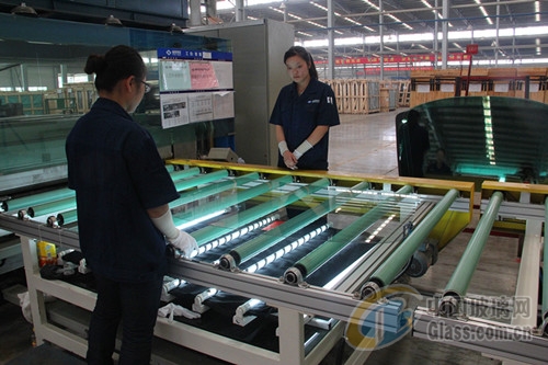 美国请来的中国玻璃厂十年后成为头号威胁把有70年历史的美国老厂逼到歇业边缘