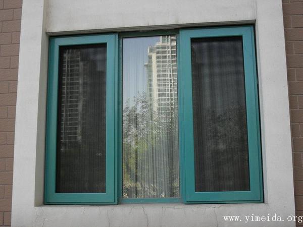 信义节能玻璃取得太阳能发电玻璃光照台装置专利