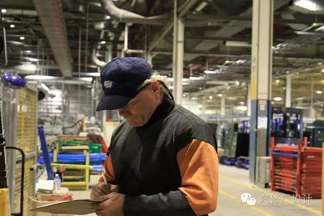 福耀玻璃2025年净利润增24%创历史新高汽车智能化浪潮带来增长机遇 财报见闻