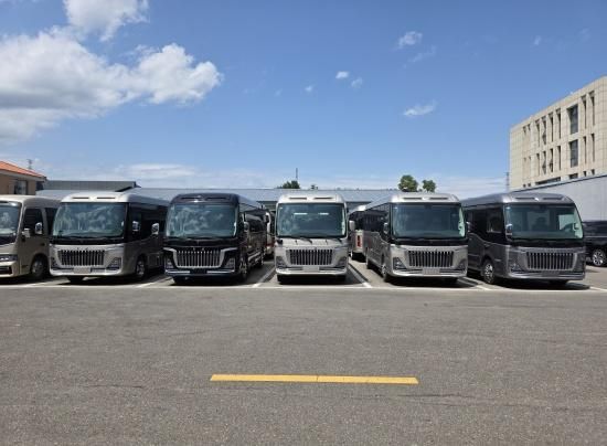 红旗国悦 2026 款 卫生间版 7 座房车现车特价优惠促销中(图3)