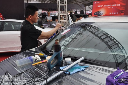 当玻璃变得“聪明”