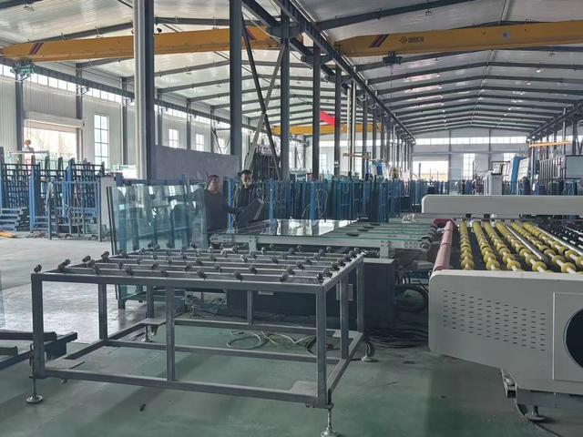 铜川市王益区：节能环保玻璃深加工项目赋能产业高质量发展