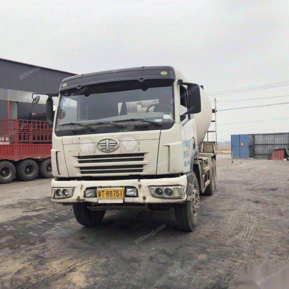 散装水泥下灰罐车(图1)